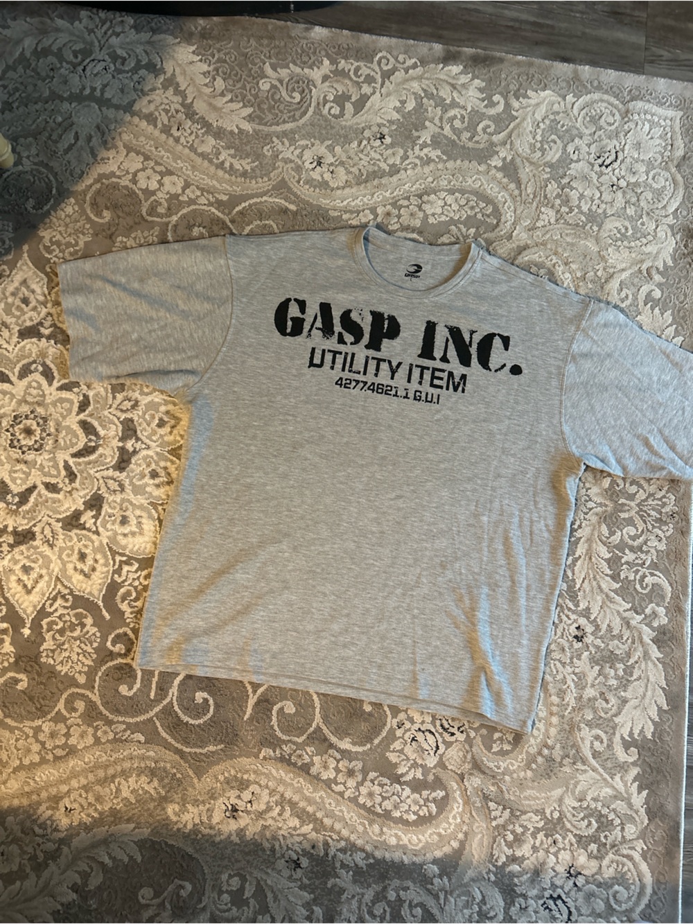 GASP INC. Men’s Gray Short-Sleeve Graphic Tee